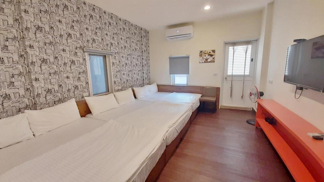 Home Sweet Beach Hotel Xiaoliuqiu Eksteriør billede